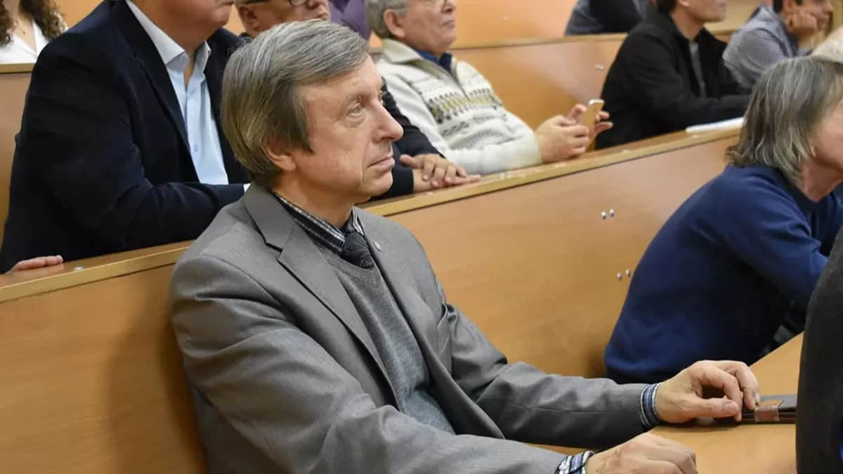 Анатолий Губанов. Фото: ФАЛТ МФТИ / Facebook