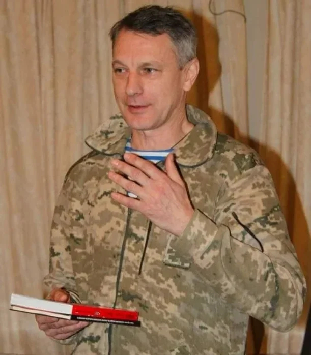 Serhiy Tsyhipa. Photo: <a href="https://kakhovka.rayon.in.ua/news/624480-druzhina-uvyaznenogo-rosiyanami-zhurnalista-z-novoi-kakhovki-sergiya-tsigipi-prosit-dopomogi">kakhovka.rayon.in.ua</a>