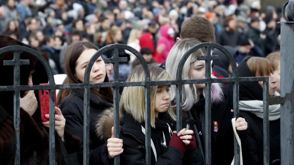 People waiting outside the Moscow church where Alexey Navalny’s memorial service was held last Friday. Photo: EPA-EFE/MAXIM SHIPENKOV