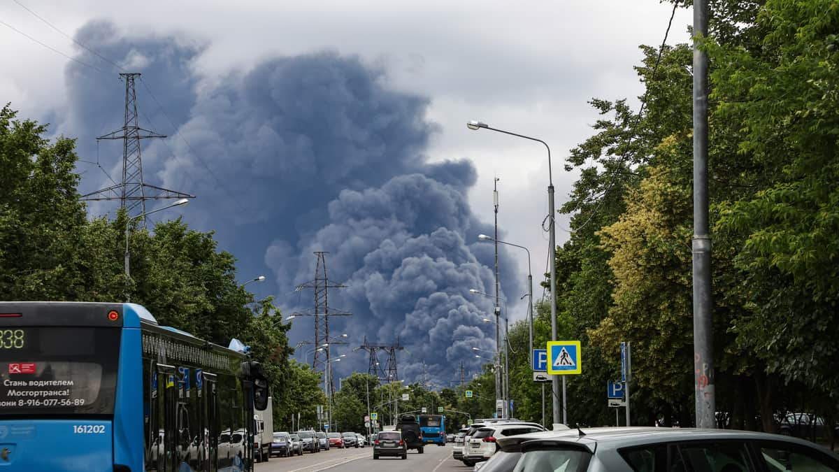 Московский НПЗ вряд ли возобновит работу в ближайшие полгода — Reuters