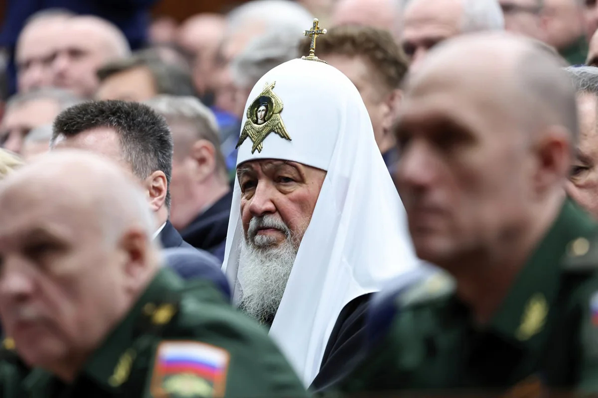 Патриарх Кирилл на расширенном заседании коллегии Минобороны в Национальном центре управления обороной, Москва, Россия, 16 декабря 2024. Фото: Александр Казаков / EPA-EFE / SPUTNIK