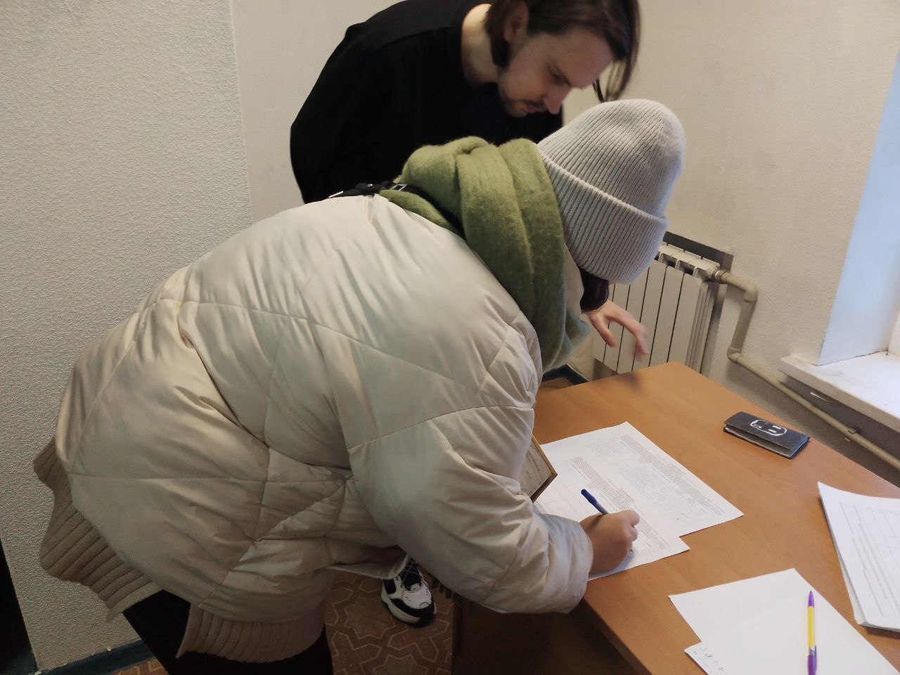 Александр Князев в штабе Бориса Надеждина. Воронеж. Фото из личного архива Евгении Каменевой / проект «Ветер»