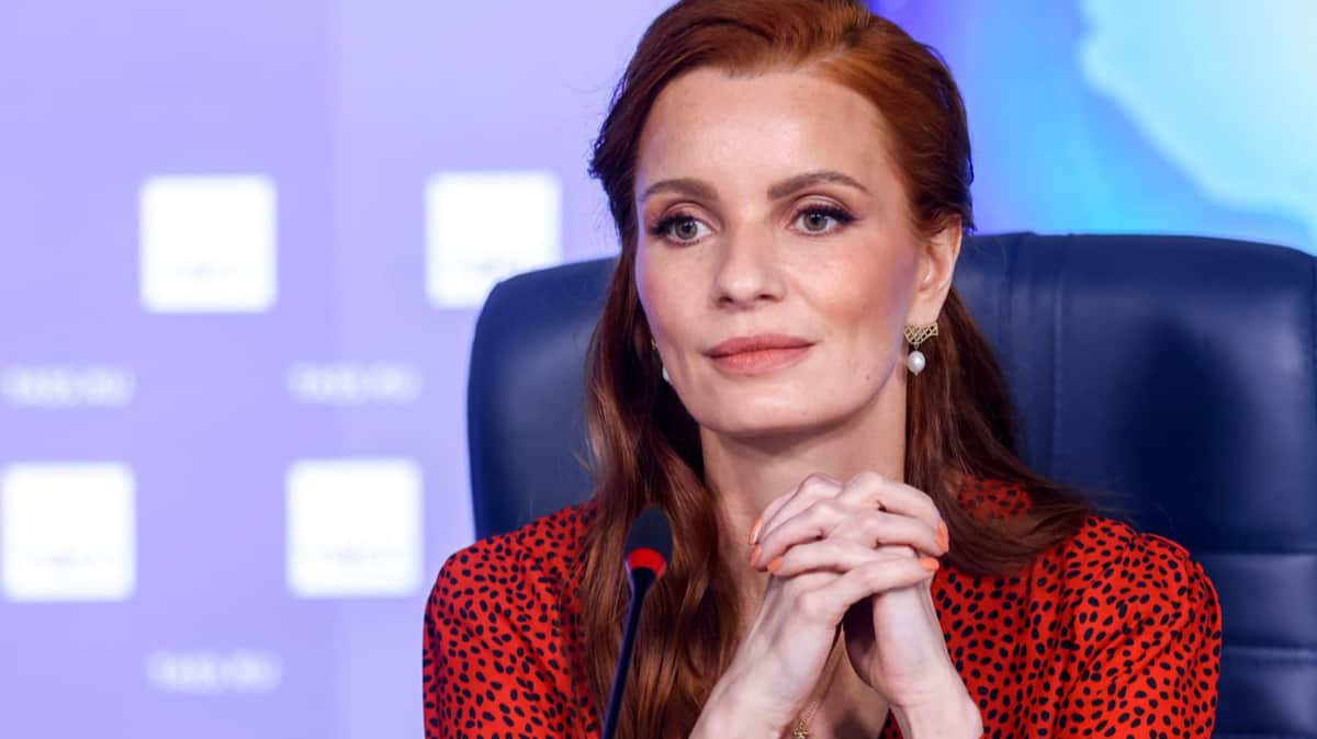  «Легко звездеть и растить четверых, когда есть бабки»