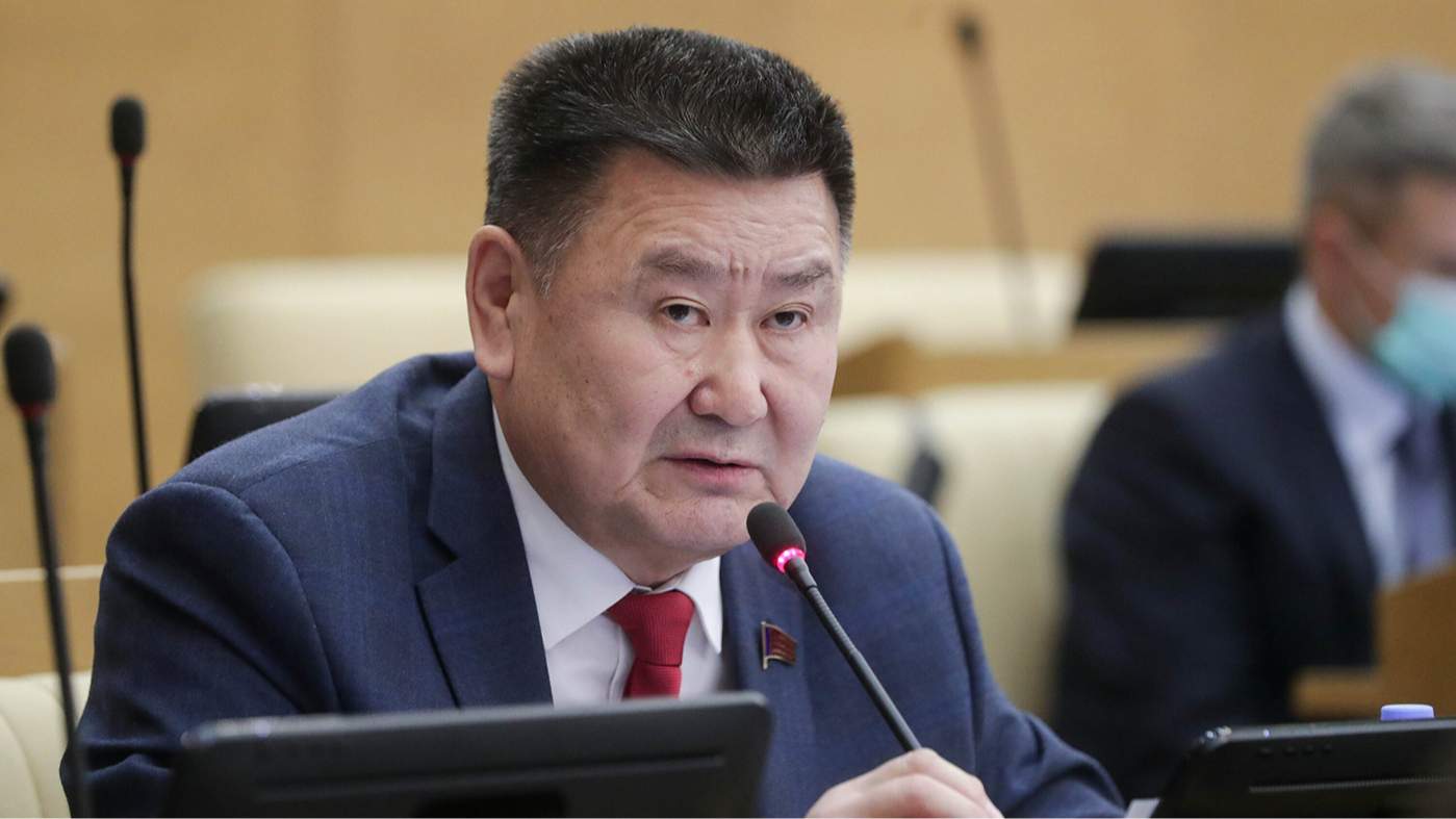 Вячеслав Мархаев во время пленарного заседания Госдумы 21 декабря 2021 года, Москва. Фото: пресс-служба нижней палаты парламента / Агентство «Москва»