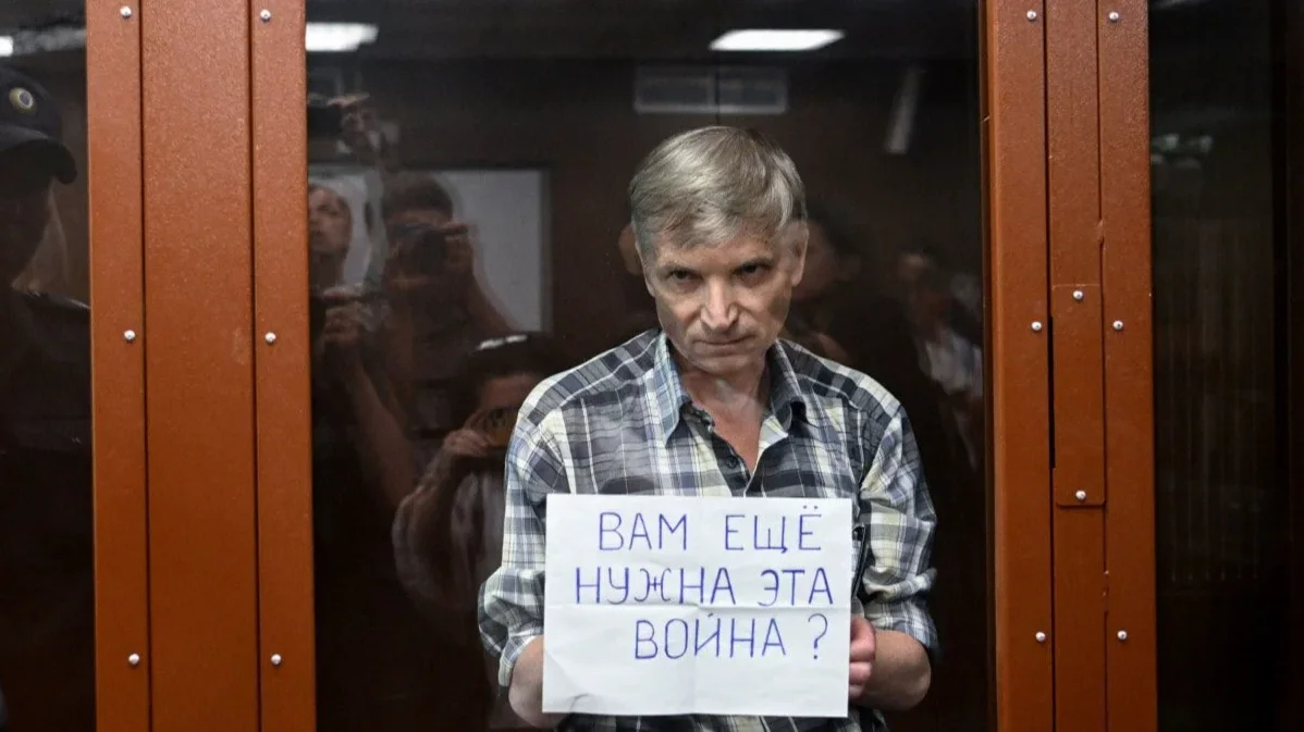 «Слишком роскошно, по мнению тюремщиков, иметь две ложки»