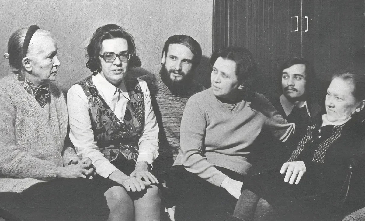 Lyudmila Alexeyeva (second on the left), the 1970s, Moscow. Photo: <a href="https://mhg.ru/" rel="noopener noreferrer" title="https://mhg.ru/">the Moscow Helsinki Group</a>