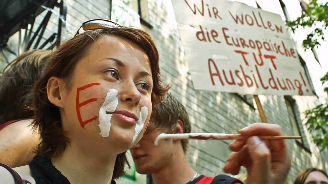 <div id="qcu82ckxu">Protesters on EHU’s campus in 2004. Photo: ehuniversity.lt</div>