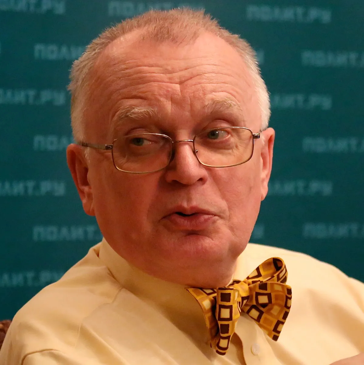 Василий Власов