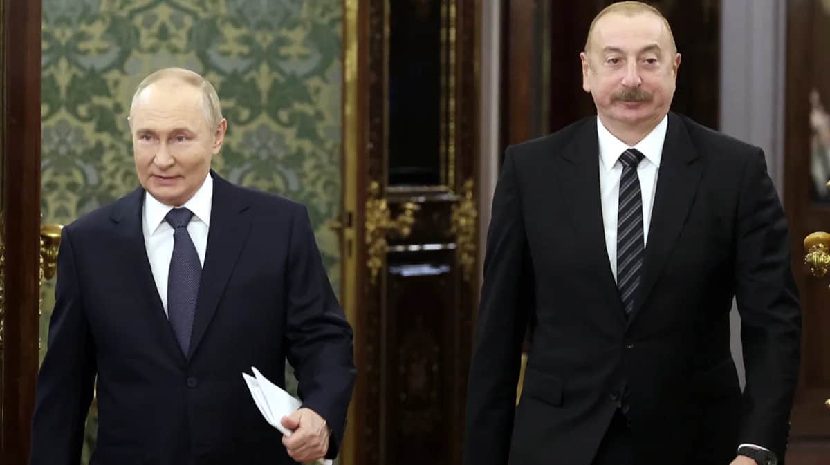 Владимир Путин и Ильхам Алиев на саммите СНГ в Кремле, Москва, 8 октября 2024 года. Фото: Валерий Шарифулин / Спутник / Kremlin / EPA