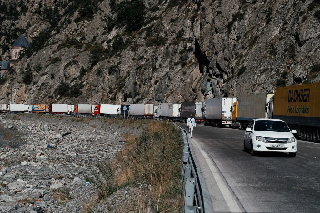 The Verkhny Lars border checkpoint on the Russia-Georgia border. Photo: Tako Robakidze / Bloomberg / Getty Images