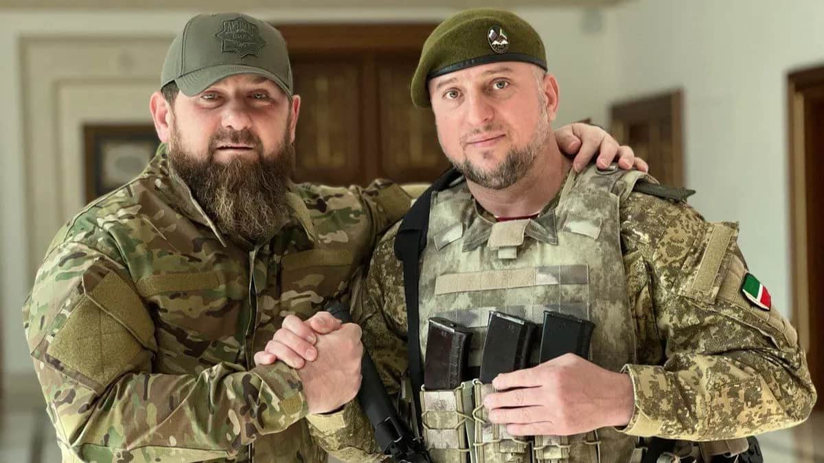 Ramzan Kadyrov and Apti Alaudinov. Photo: <a title="https://t.me/RKadyrov_95/1492" href="https://t.me/RKadyrov_95/1492" rel="noopener noreferrer">Ramzan Kadyrov</a> / Telegram