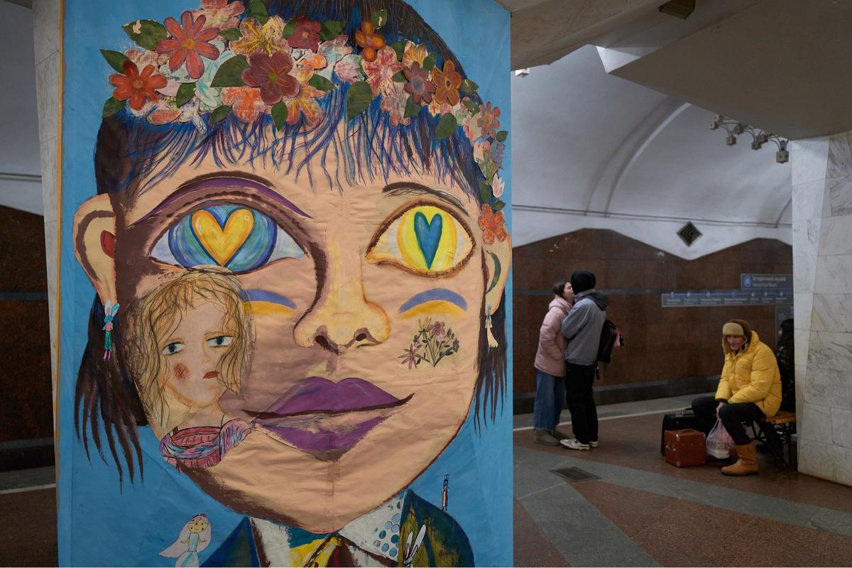 Граффити в Харькове. Фото: Pierre Crom / Getty Images