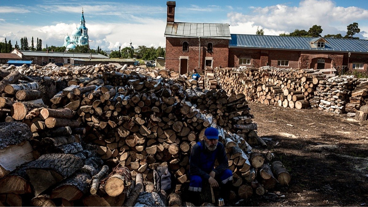 «Этого и на месяц не хватит»