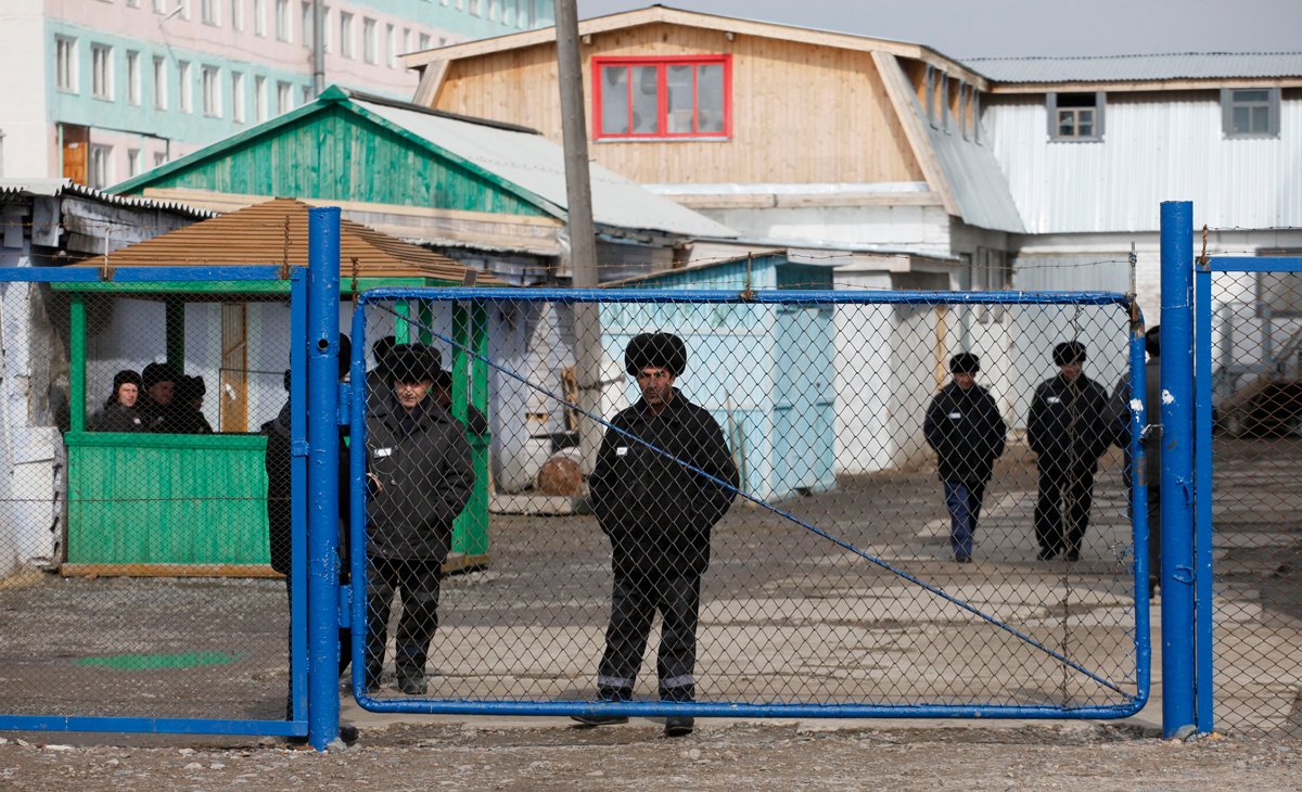 Заключённые в исправительной колонии возле Старцево, Красноярский край, 10 апреля 2012 года. Фото: Илья Наймушин / Reuters / Scanpix / LETA