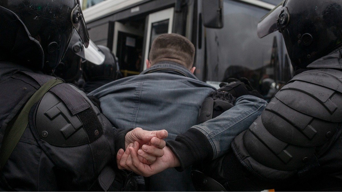 Никого лишнего