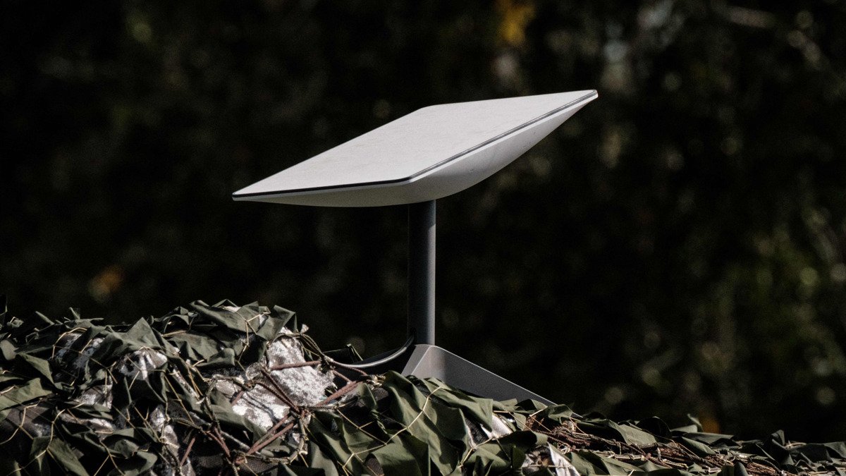 Z-каналы заявили о массовых сбоях в работе Starlink у российских и украинских военных