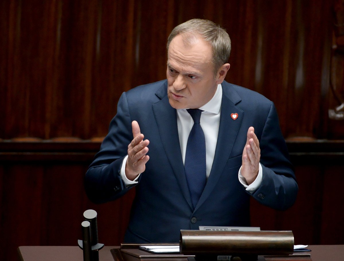 Премьер-министр Дональд Туск выступает в Сейме Польши, Варшава, 12 декабря 2023 года. Фото: Pawel Supernak / EPA-EFE