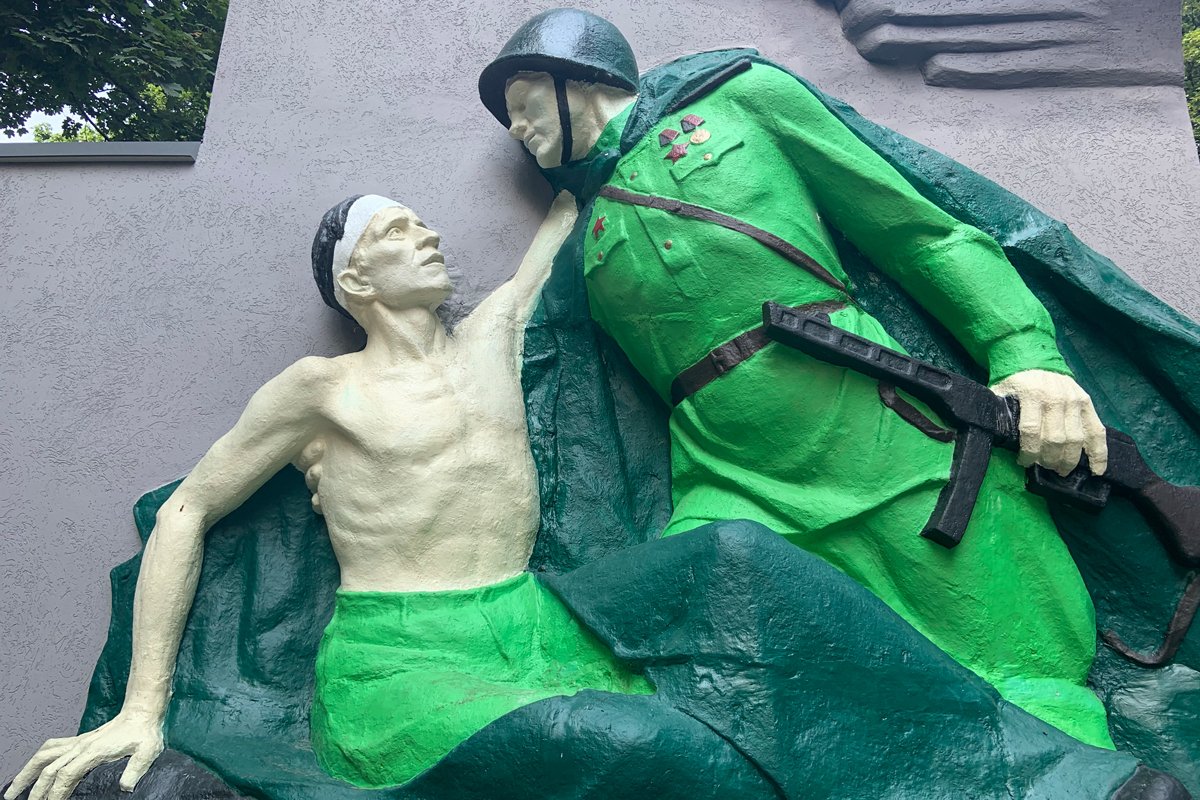 Мемориал Великой Отечественной войне в Волновахе, Донецкая область, август 2020 года. Фото: Николай Гоманюк