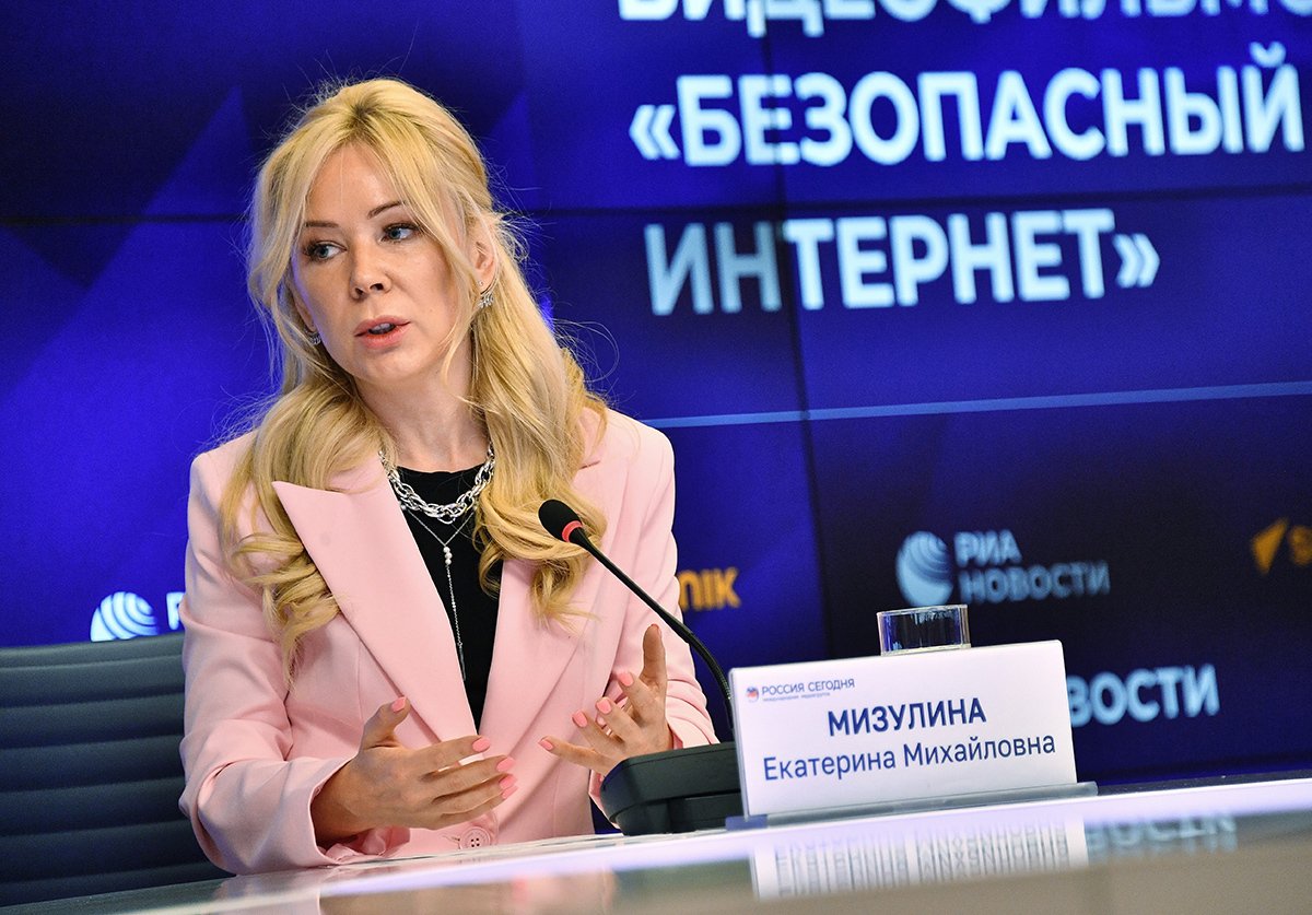 Yekaterina Mizulina during a Safe Internet League conference. Photo: Igor Ivanko / Kommersant / Sipa USA / Vida Press