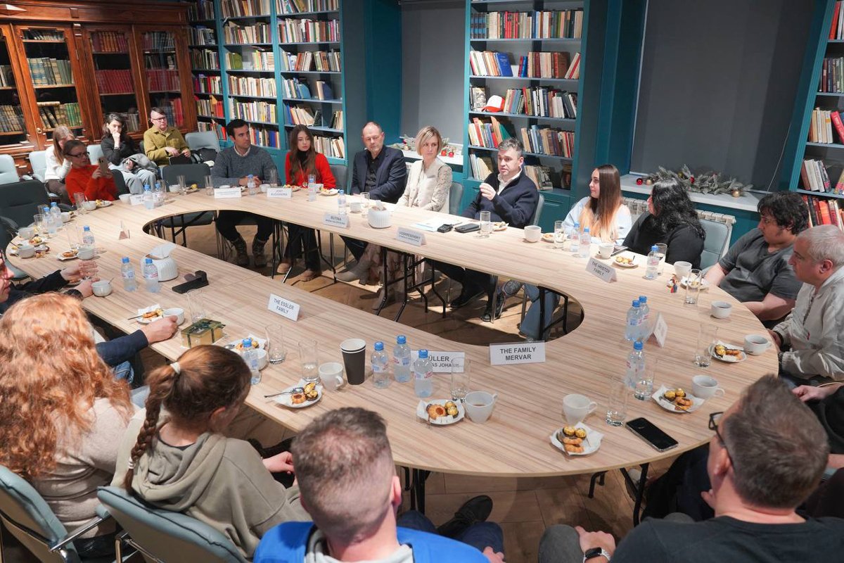 Встреча Марии Бутиной с губернатором Ивановской области и переселенцами, январь 2025 года. Фото: @mariabutina / Telegram