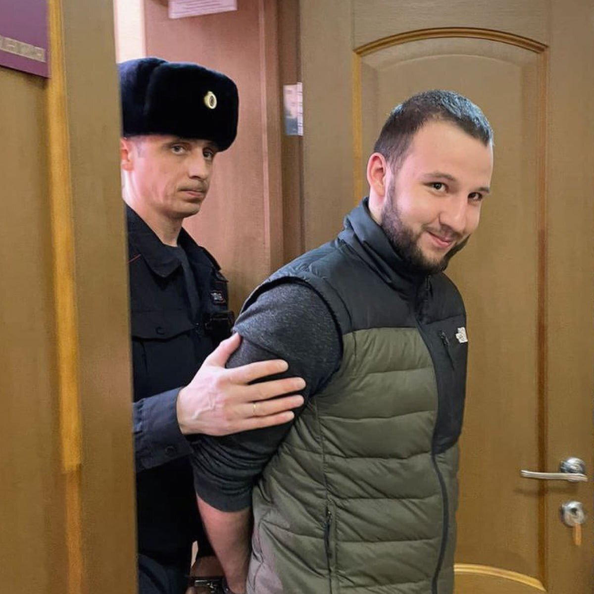 Илья Бабурин в зале суда. Фото: Зона солидарности / Telegram